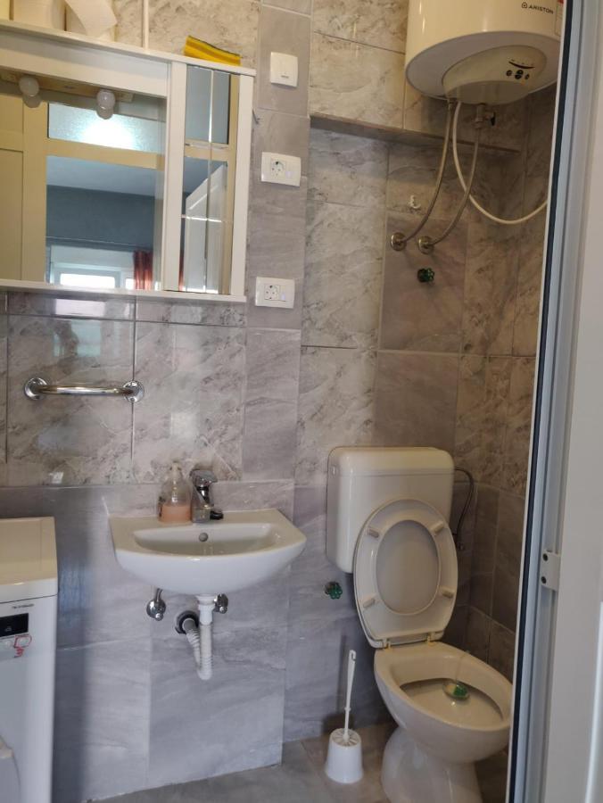 Rooms- Denis Split Bilik gambar