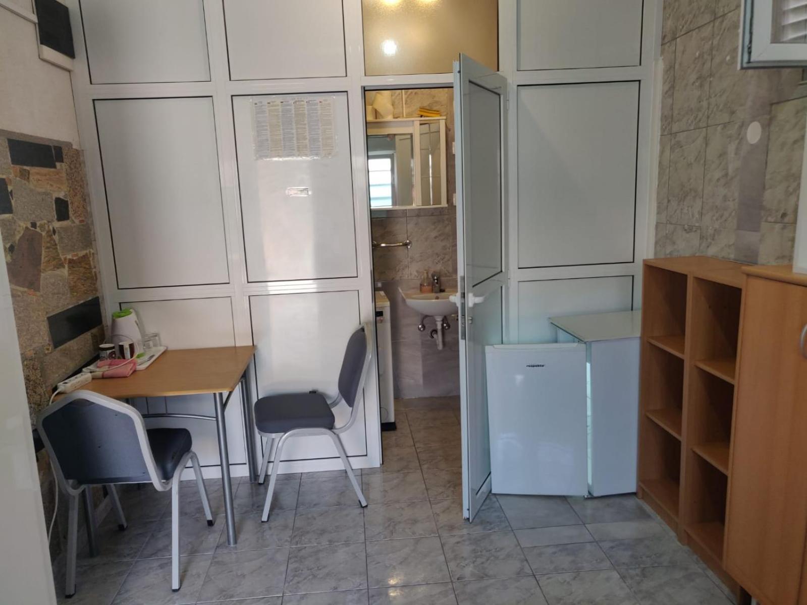 Rooms- Denis Split Bilik gambar